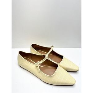 Who What Wear Flats Womens Size 6.5 Yellow Pointed Toe Faux Patent Leather